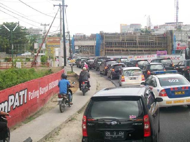 Peresmian Fly Over di Menara Bank Riau