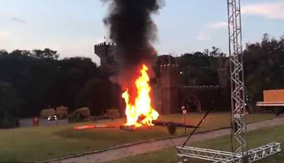 Detik-detik Helikopter Bawa Pengantin Terjatuh dan Terbakar