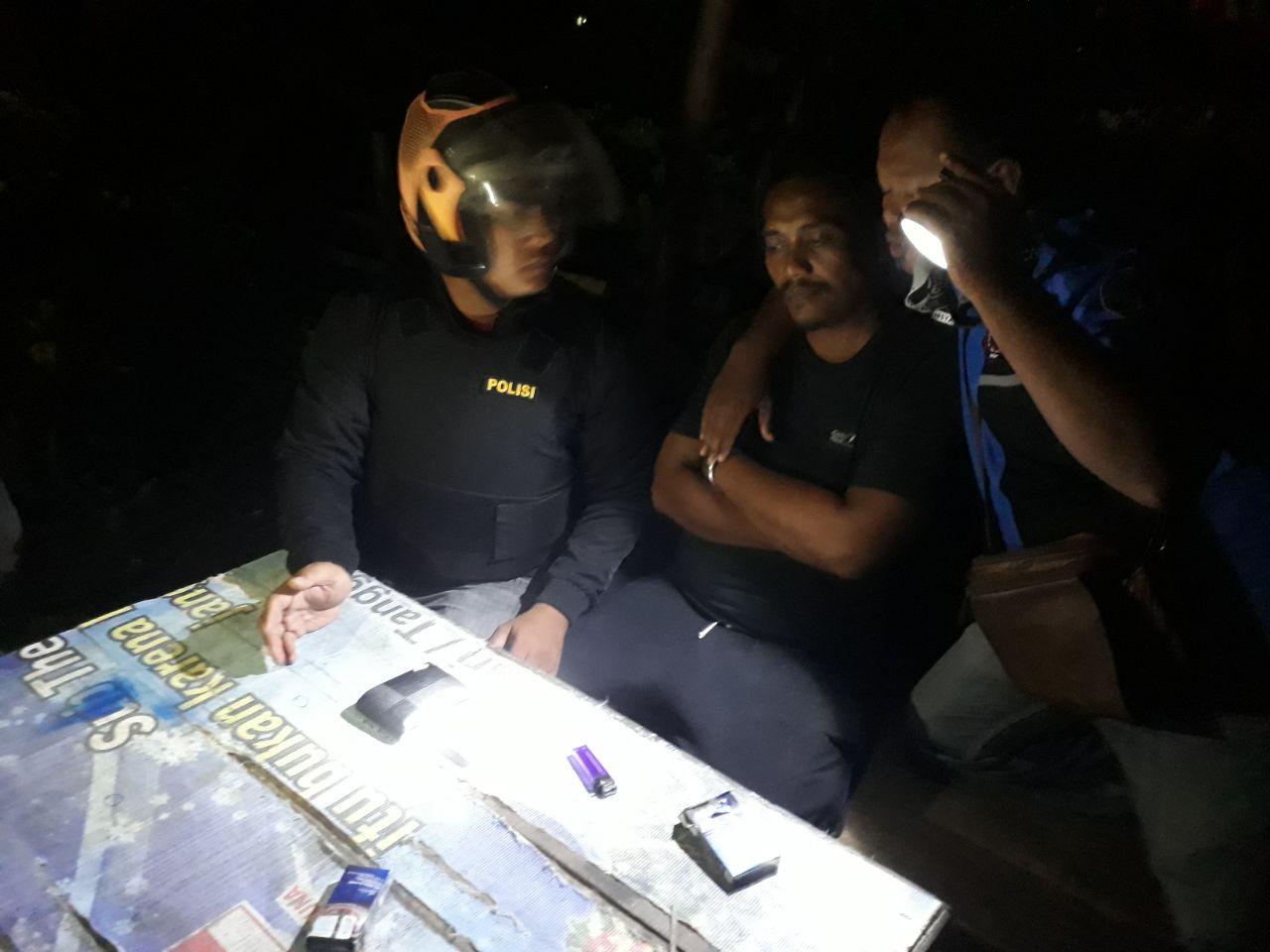 Duduk Didalam Warung 2 Pemuda Ditangkap Tim Paus Polres Asahan