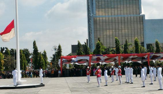 16 Eks Napi Teroris akan Ikuti Upacara Pengibaran Bendera Merah Putih di Halaman Kantor Gubernur