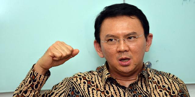 Saat PDIP sindir Ahok pelit dan tak pernah main ke kantor