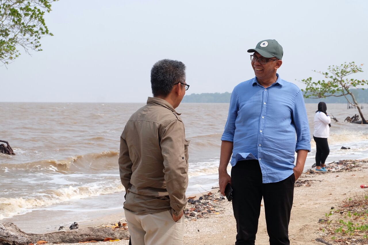 Pj Bupati Inhil Kunjungi Pantai Solop