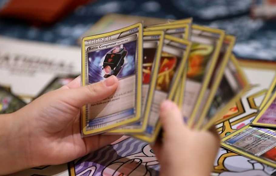 Waduh! Gunakan Santunan Covid Rp 818 Juta, Pria AS Belanja Kartu Pokemon