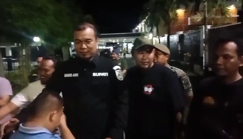 KPK Sambangi Kantor dan Rumah Dinas, Bupati Inhu Sebut Hanya Dimintai Keterangan