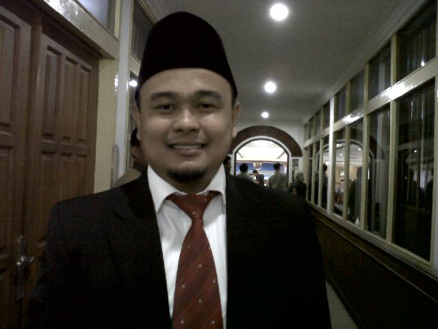 Dirut PD Pembangunan Hearing Perdana dengan Komisi II