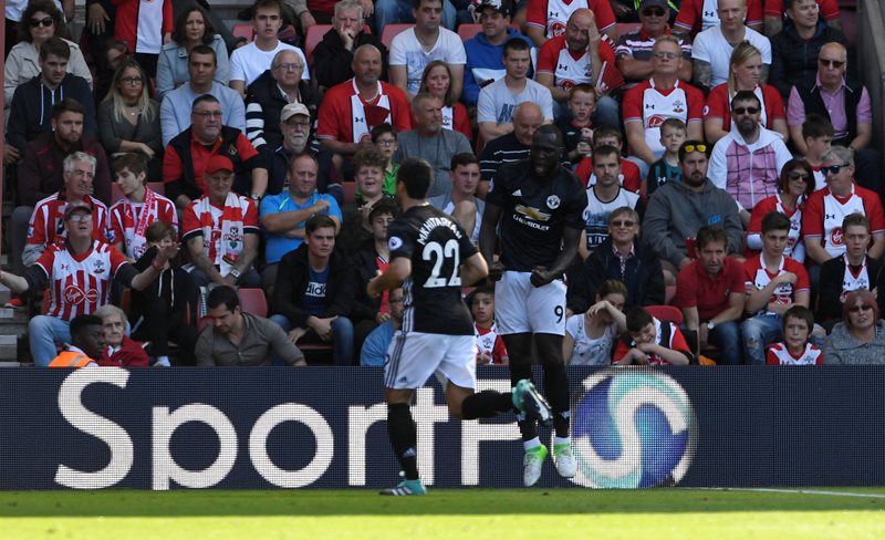 Berkat Gol Lukaku, Man United Curi Poin di Kandang Southampton