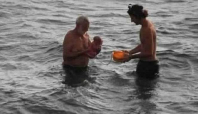 Luar Biasa, Turis Asal Rusia Melahirkan di Laut Merah