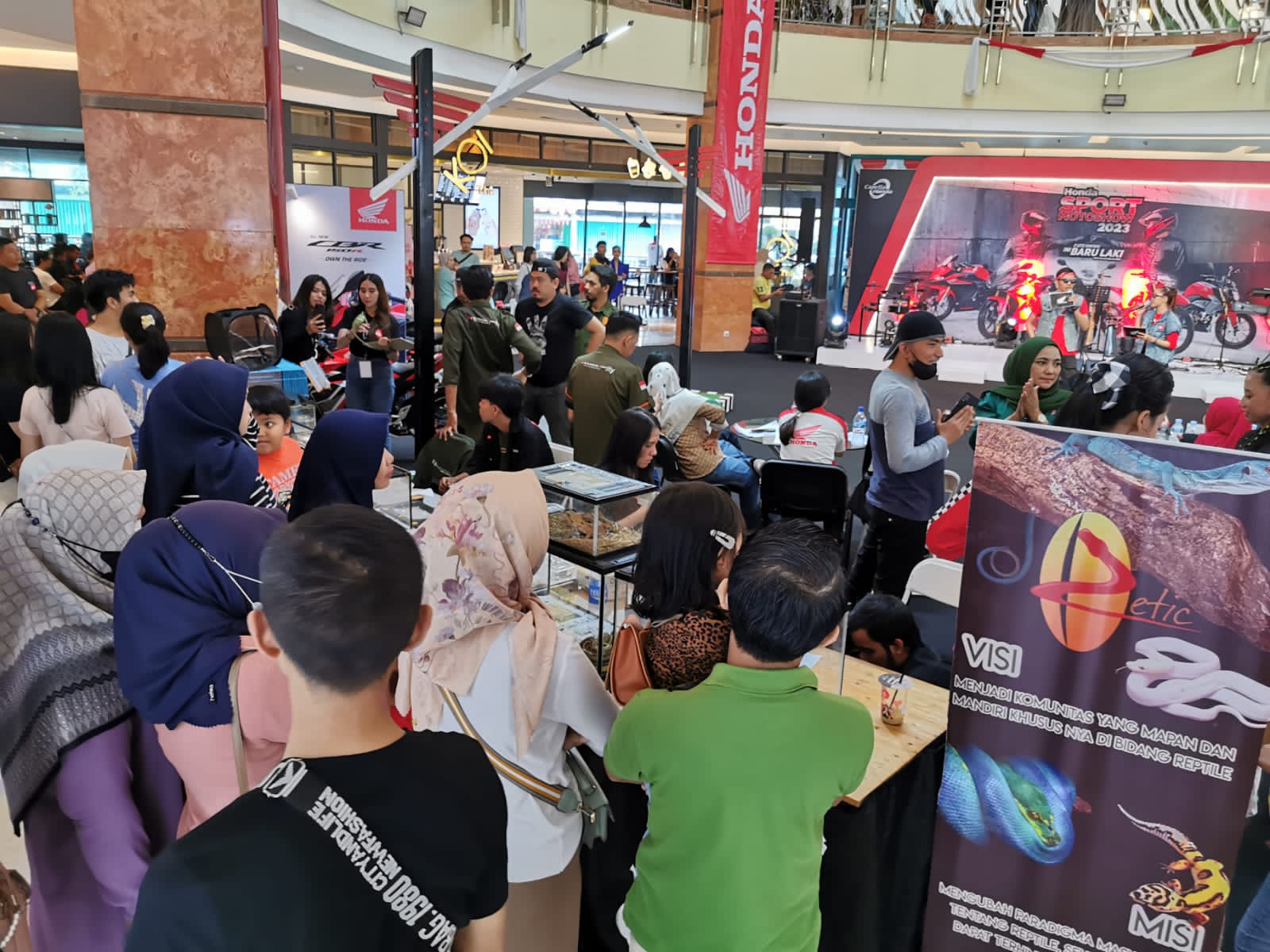 Honda Sport Motoshow 2023 Sukses Menarik Perhatian Masyarakat Pekanbaru