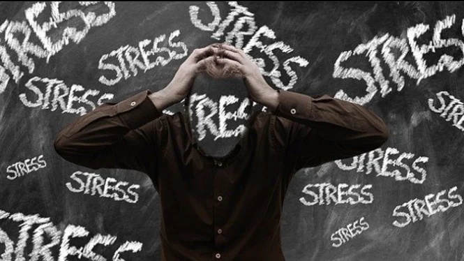 Tiga Cara Mudah Menenangkan Pikiran agar Tidak Stres