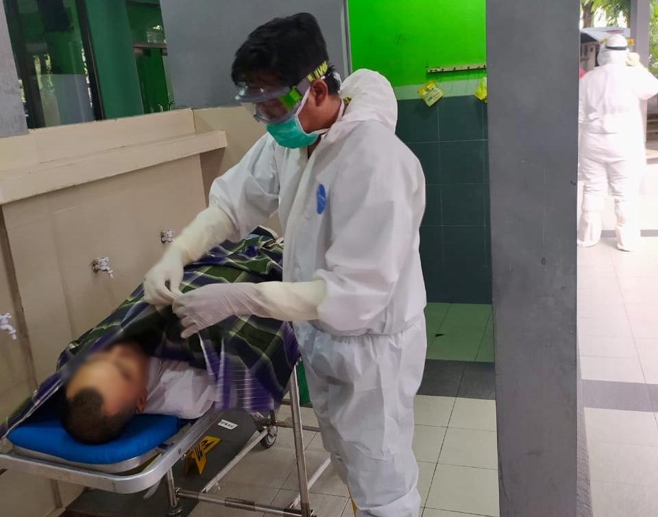 Seorang Pria Ditemukan Tak Bernyawa di Dalam Toilet Masjid Nur Salim Komplek MPP Pekanbaru
