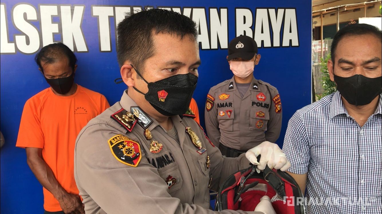 Polsek Tenayan Raya Pekanbaru Tangkap 2 Orang Pengedar Sabu