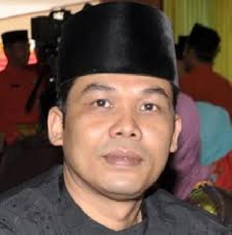 Plt Gubri Diharapkan Bisa Teken SK Pimpinan Defenitif DPRD Pekanbaru