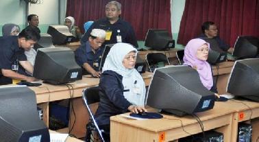 Guru SD Se Kecamatan Tambang Ikuti Pelatihan IT