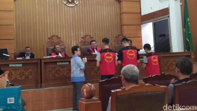 Sidang 1 Ton Sabu, 3 Terdakwa Dijanjikan Upah hingga Rp 150 Juta