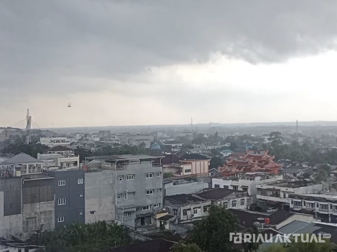 Akhir Pekan, Suhu Udara Capai 33 Derajat Didominasi Berawan