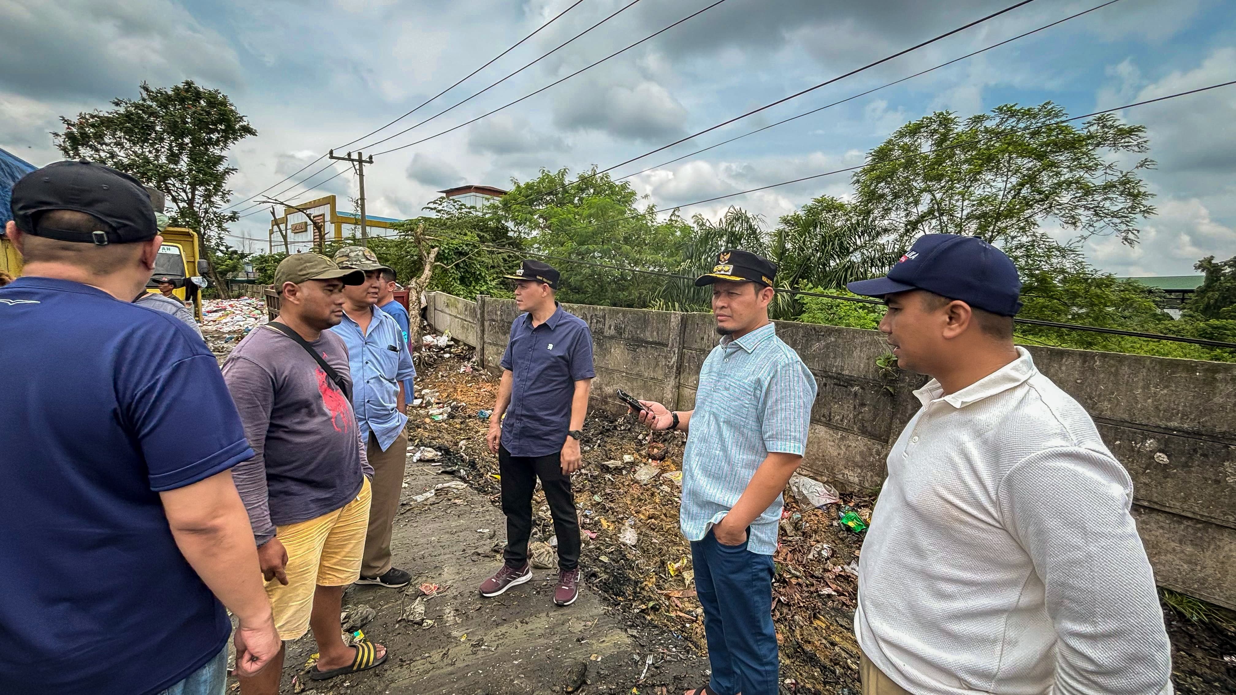 Wako Pekanbaru Tegaskan Operator Angkutan Sampah Harus Optimalkan Kinerja