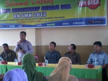 Workshop Bedah SKL Dipusatkan di SMK PGRI Pekanbaru