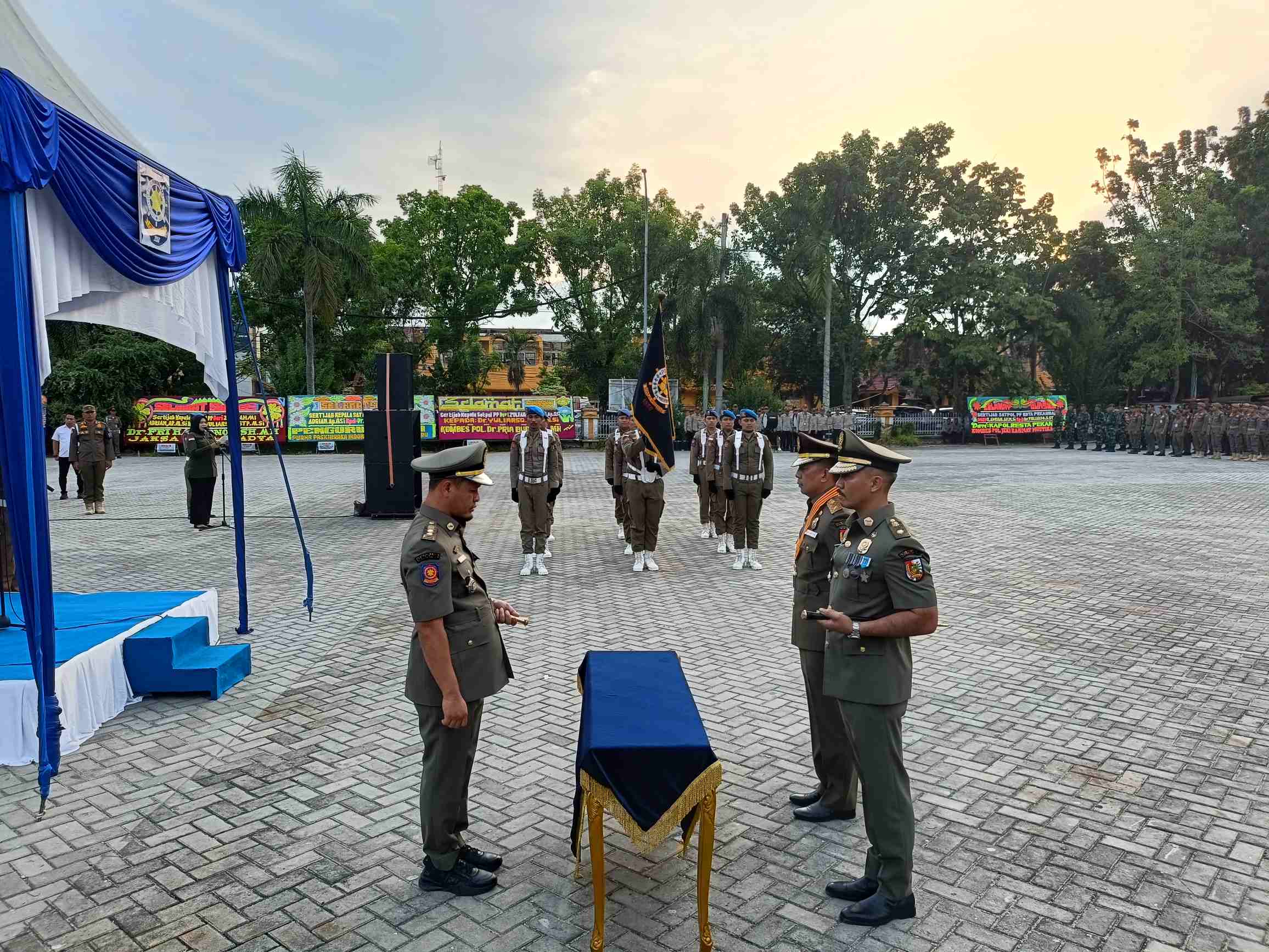 Pimpin Sertijab Kepala Satpol PP Pekanbaru, Begini Pesan Wako Agung!