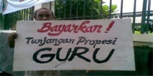 Empat Bulan TP2K Guru PNS di Pekanbaru tak Dibayar