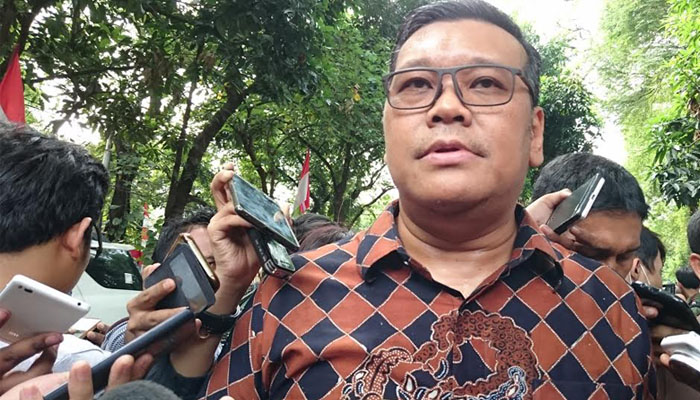 PDIP Usulkan Akun Medsos Wajib Pakai e-KTP