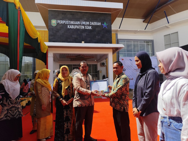 Festival Literasi Siak 2025 Dibuka, Ratusan Pelajar Serbu Pameran Buku