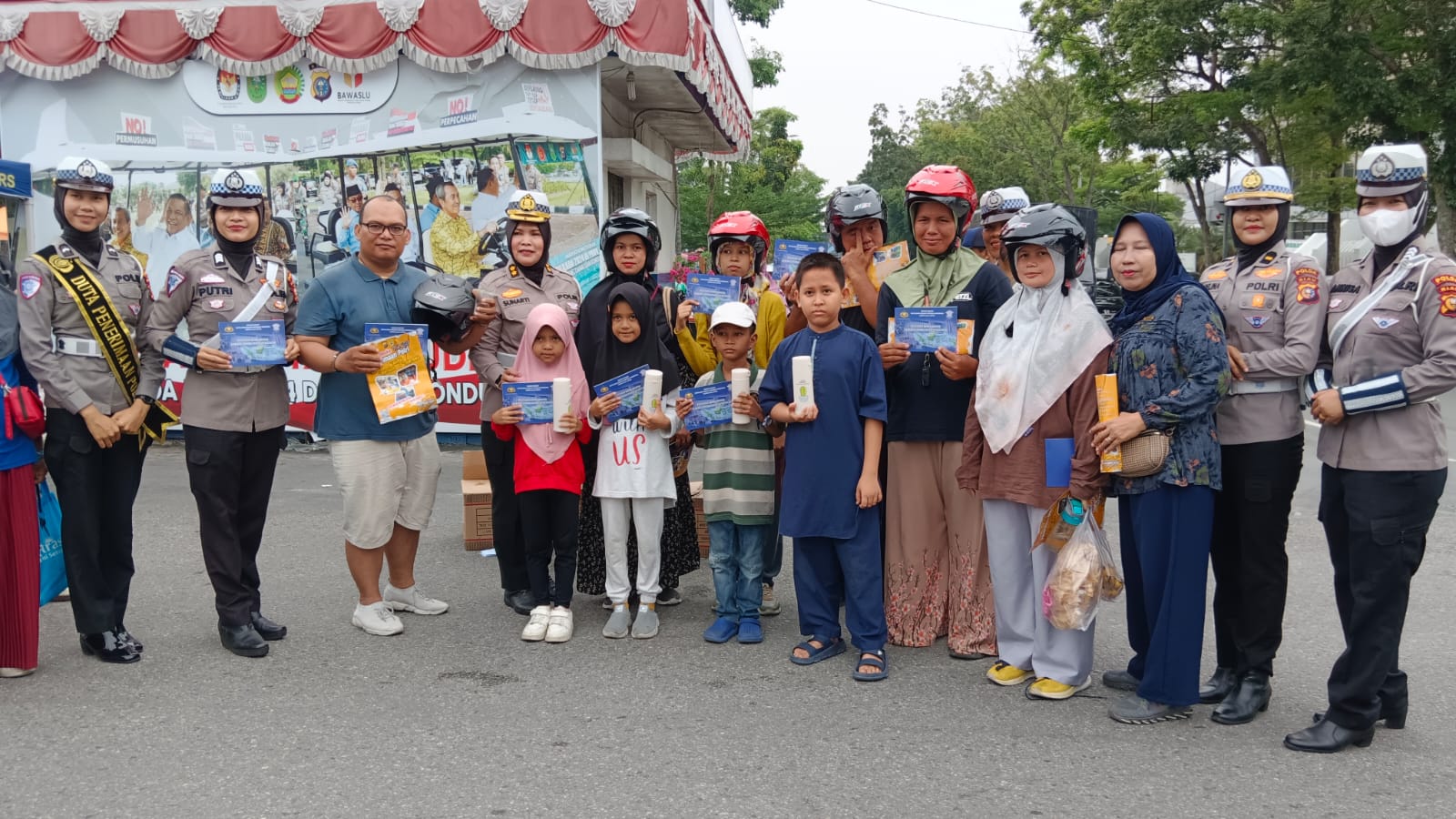 Car Free Day Pekanbaru, Ditlantas Polda Riau Kampanyekan Keselamatan Berkendara dan Pilkada Damai