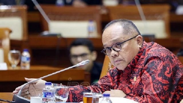 Kepala Desa se-Indonesia Siap Deklarasi Jokowi Tiga Periode, Junimart Girsang: Sejak Kapan Kades Main Politik?