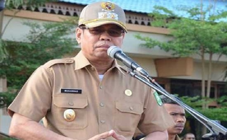 Jadi Buronan, Plt Bupati Bengkalis Dicekal ke Luar Negeri  