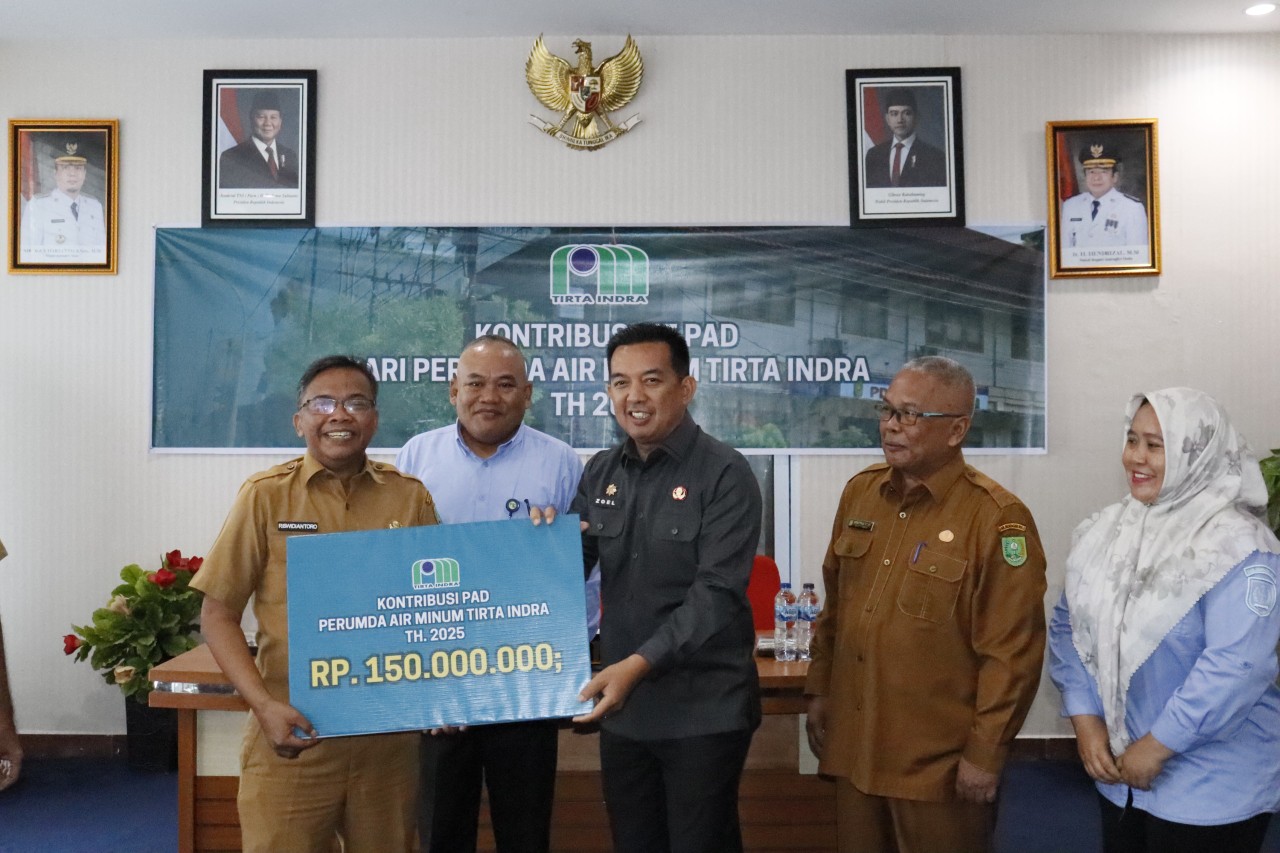 PDAM Tirta Indra Setor Rp150 Juta untuk Pembangunan Inhu dari Laba Usaha