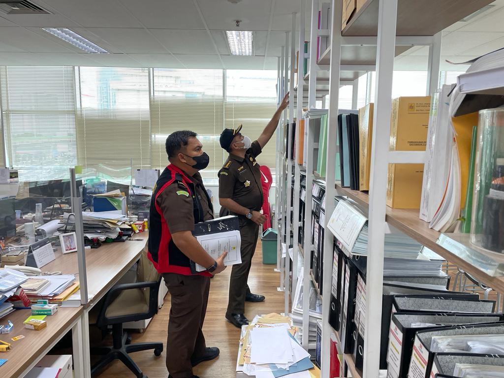 Jaksa Geledah Kantor PLN di Riau, Sita Dokumen Proyek SKTT 150 kV