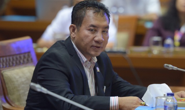 Meninggal Positif Corona, Anggota DPR F-PDIP Langsung Dimakamkan