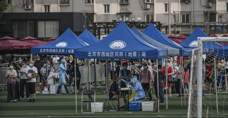 Waduh! Angka Covid Bertambah, China Salahkan Ikan Salmon Eropa