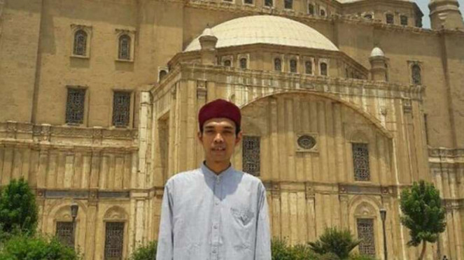 Kisah Ustaz Somad Diusir Orang Kaya di Rumah Makan