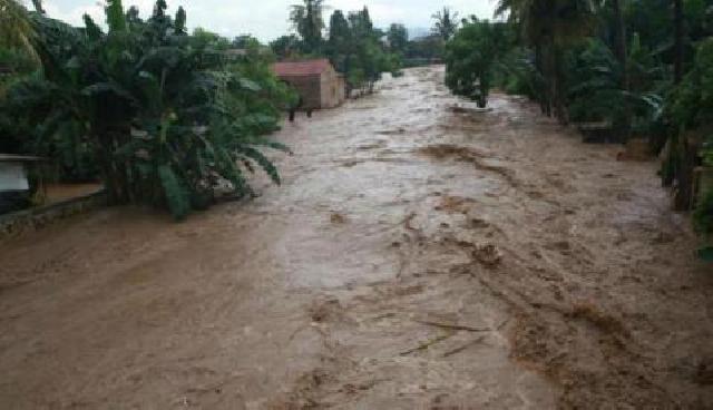 Sebanyak 60 KK Rumah Penduduk di Landa Banjir Bandang