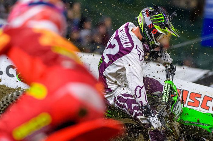 Sudah Tahu Belum, Fungsi Benda Mirip Topi di Helm Motocross...