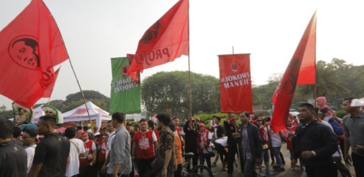 Waduh, Pendukung Jokowi Langgar Tata Tertib, Ternyata KPU Bilang Atribut Partai Boleh Dipakai, Asal…