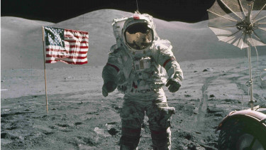 Kelakuan Astronaut di Bulan Ternyata Bikin Masalah Serius