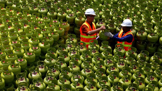 Dari 25 Juta, Baru 15 Juta Warga Miskin Terdata Layak Elpiji 3 Kg