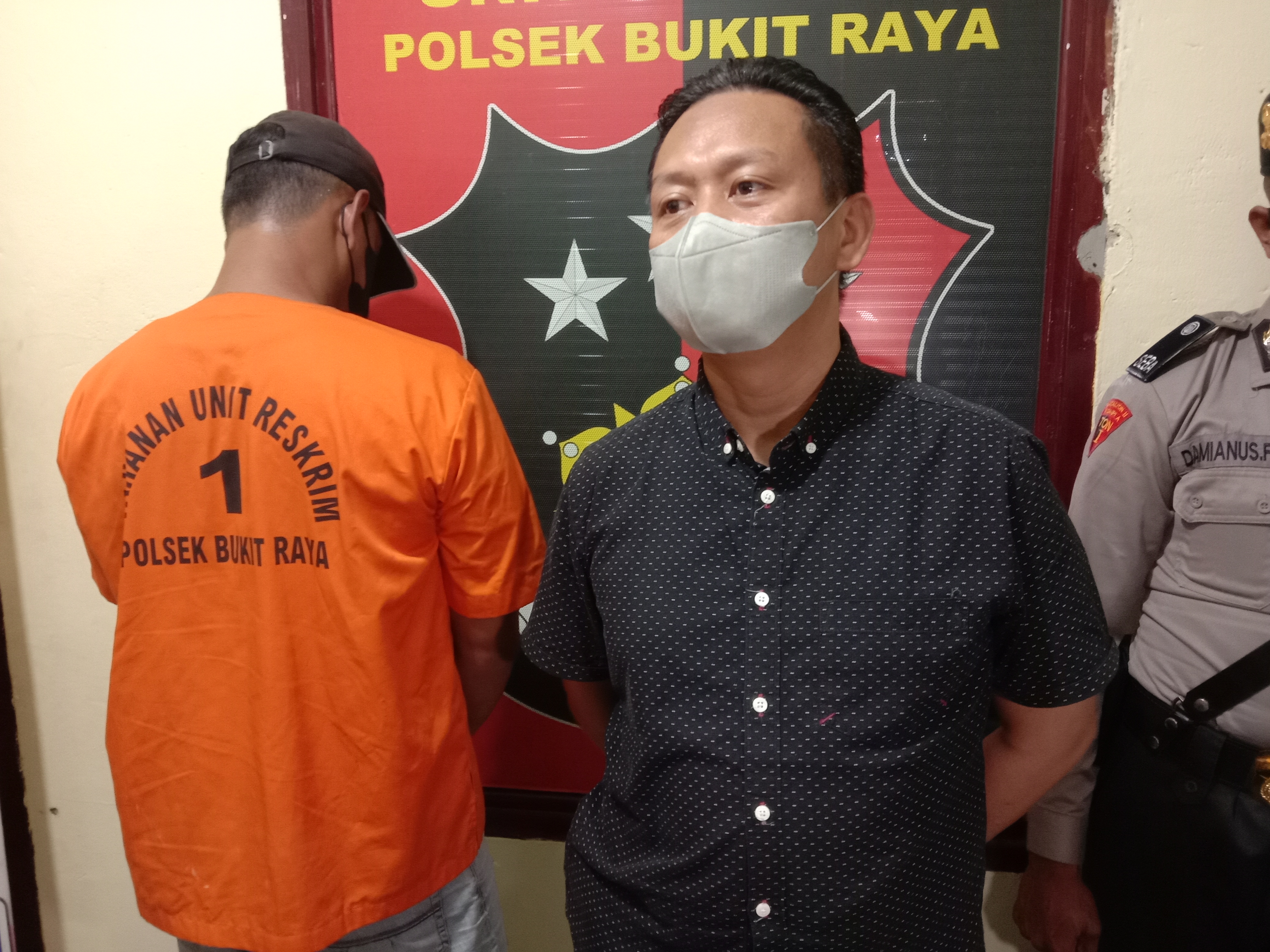 Polsek Bukit Raya Tangkap Seorang Pengedar Sabu