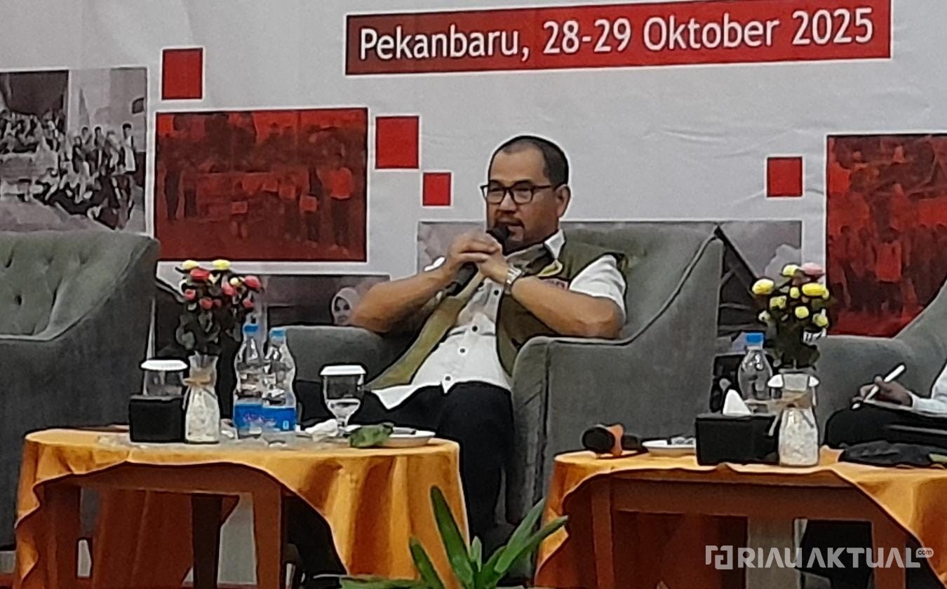 Titik Api Muncul di Tiga Kabupaten, BPBD Riau Kerahkan Empat Helikopter Water Bombing