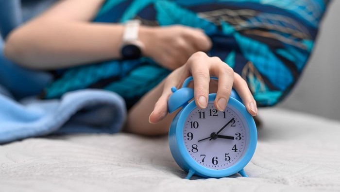 Sering Bangun Pagi Beberapa Menit Sebelum Alarm Bunyi? Ada Penjelasan Ilmiahnya