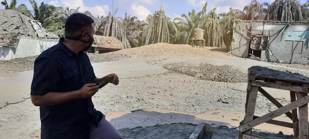 Semburan Lumpur di Tenayan Raya Pekanbaru Timbulkan Suara Dentuman dan Getaran