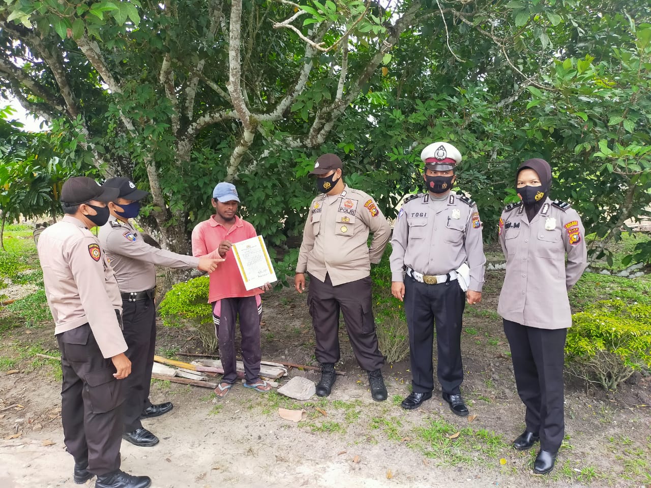 Cegah Karhutla, Polsek Pangkalan Kuras Sosialisasikan Maklumat Kapolda Riau
