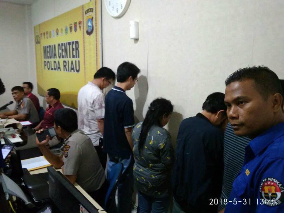 E-Zone Pekanbaru Digrebek Ditreskrimum, Pemilik dan Empat Karyawan Diamankan