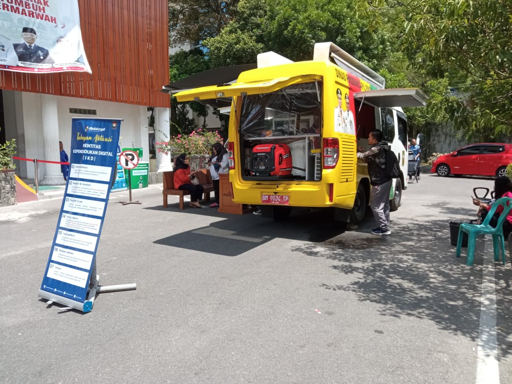 Layanan Mobil Adminduk Keliling Disdukcapil Pekanbaru Belum Jalan