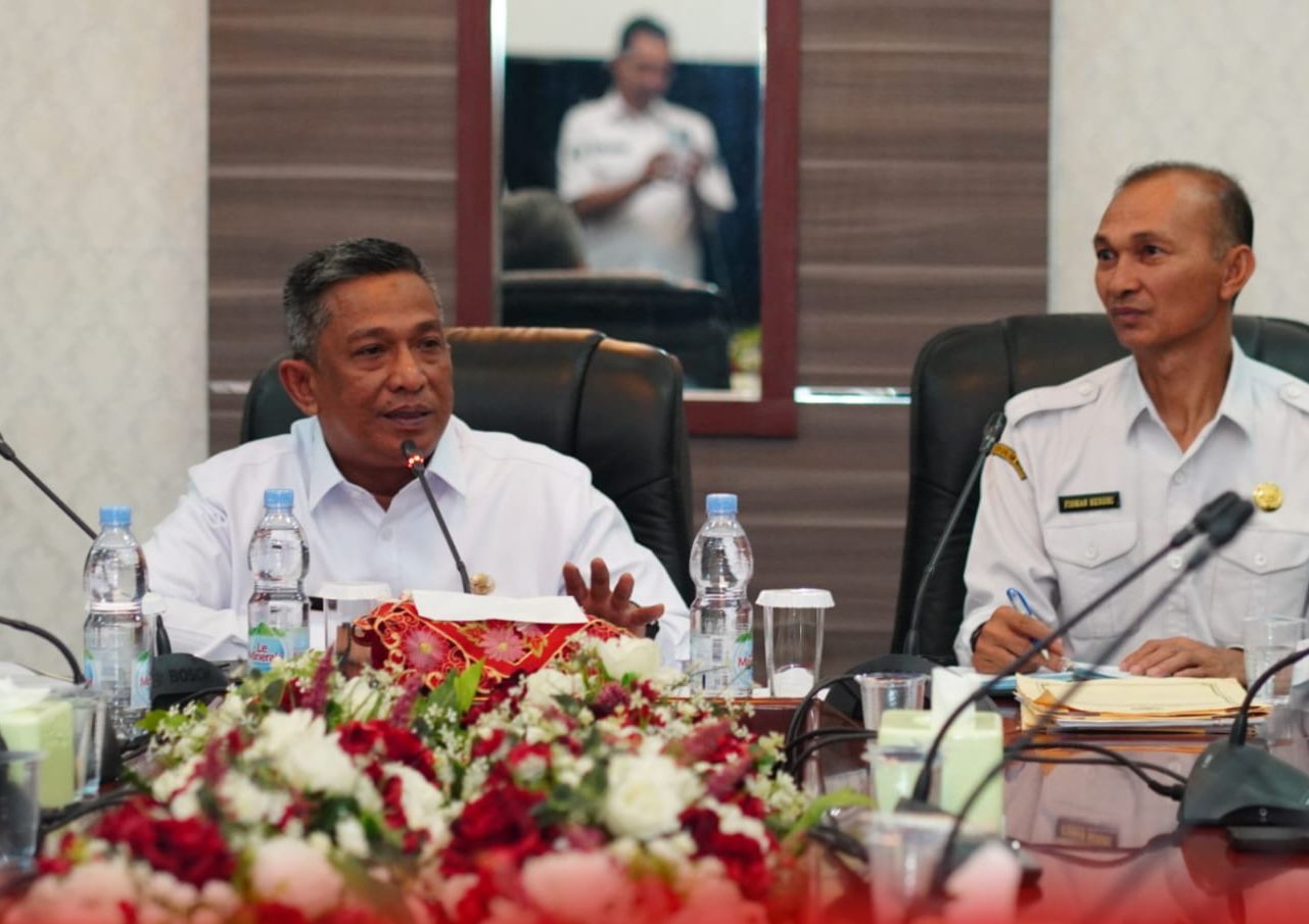 Bupati Rokan Hulu Pimpin Rapat Perlindungan Lahan Pertanian dan Irigasi, Tegaskan Larangan Alih Fungsi Sawah