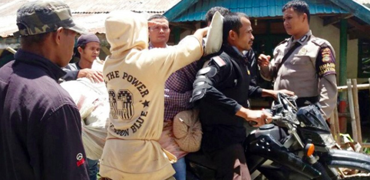 Heroik, Polisi Bonceng Mayat ke Rumah Duka, 4 Jam Baru Tiba, Ini Vidionya