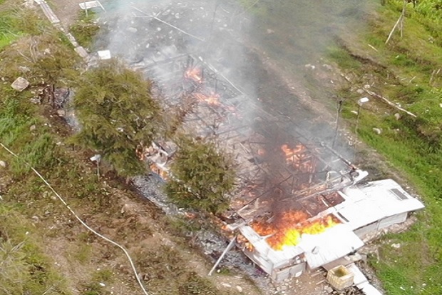 OPM Kelompok Lekagak Telenggen dan Joni Botak Bakar Gereja