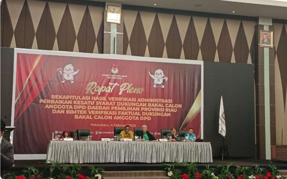 KPU Riau Plenokan Nama-nama Anggota DPD Dapil Riau, 34 Bacalon Masuk Tahap Verfak