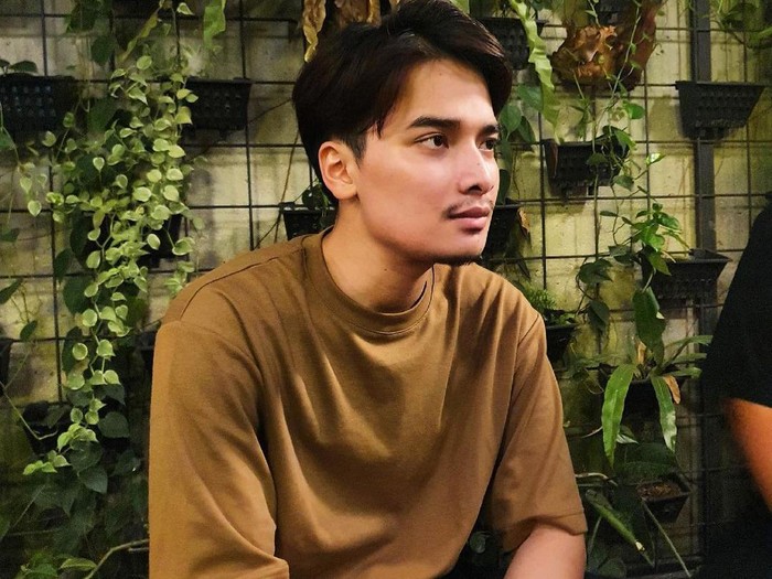 Alvin Faiz Dikabarkan Nikahi Henny Rahman